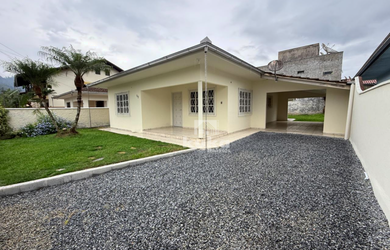 Imagem 2: CASA P/ LOCAÇÃO. 105m² de Área Privada, 1 Vaga na garageme3 Dormitórios