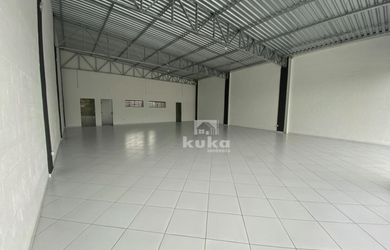 Imagem 4: GALPÃO P/ LOCAÇÃO. 200m² de Área Privadae2 Banheiros