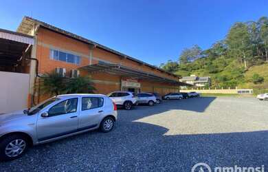 Imagem: O depósito possui 3 Dormitórios, 3 Suítes, 19.880m² de Área