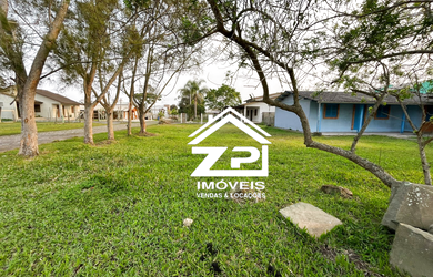 Imagem: O terreno à venda possui e está localizado em Areias Brancas