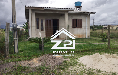 Imagem: A casa possui 2 Dormitórios, 1 Banheiro, 360m² de Área, 80m²