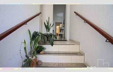 Imagem 1: 2 banheiro. 2 Banheiros