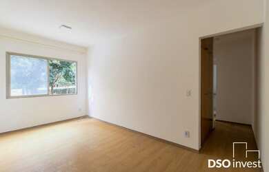 Imagem: A casa possui 2 Dormitórios, 1 Banheiro, 1 Vaga na garagem