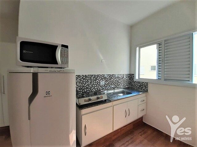 Imagem: A kitnet possui 1 Dormitório, 1 Banheiro, 27m² de Área e