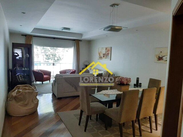 Imagem: A casa possui 3 Dormitórios, 3 Suítes, 5 Banheiros, 5